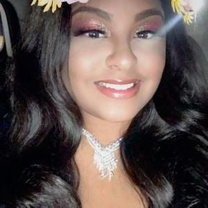 Meet your Posher, Zoe